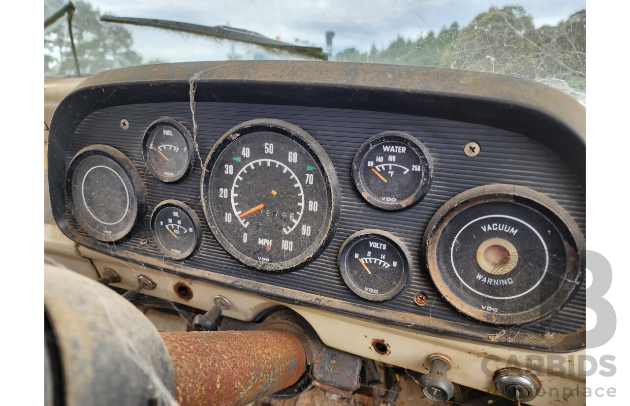 12/1970 International C1640 Tipper Truck 4x2 2d Single Cab Grey 282ci 6cyl Petrol