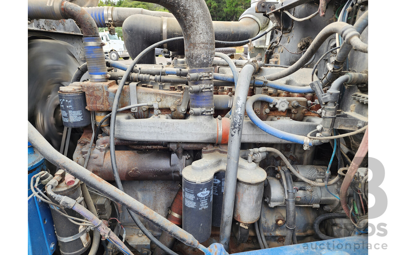 11/1990 Mack Econodyne Value Liner 6x4 2d Cab Chassis Turbo Diesel