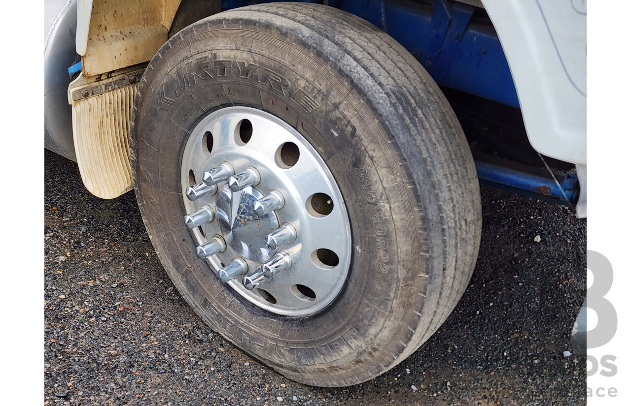 11/1990 Mack Econodyne Value Liner 6x4 2d Cab Chassis Turbo Diesel