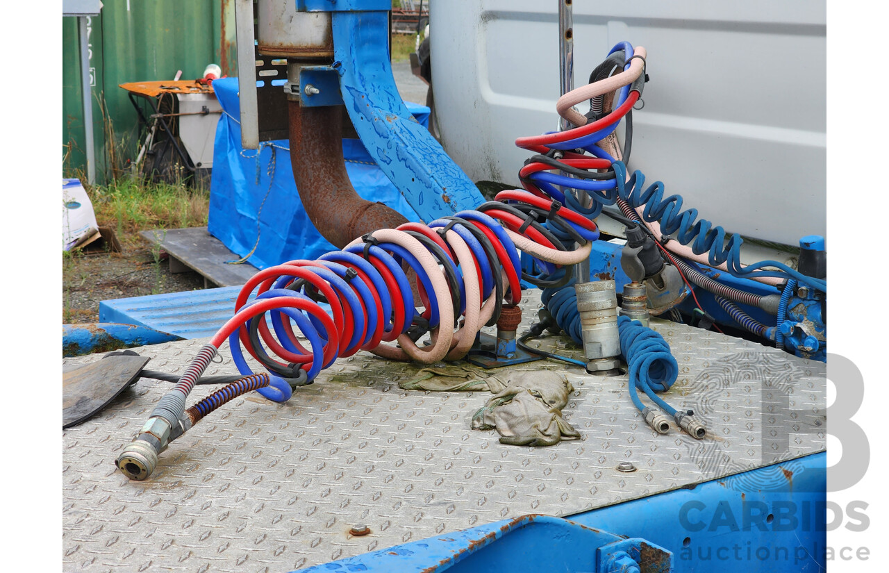 11/1990 Mack Econodyne Value Liner 6x4 2d Cab Chassis Turbo Diesel