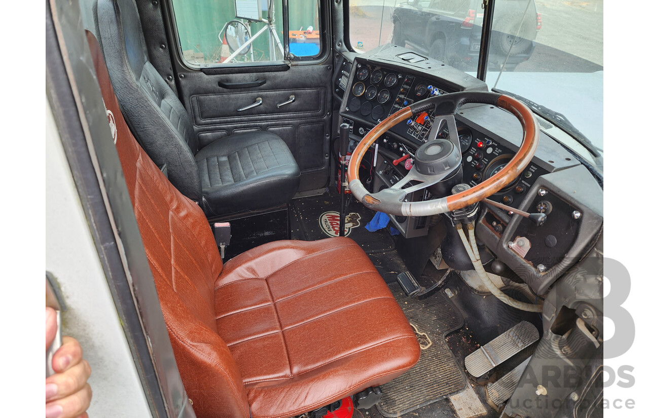 11/1990 Mack Econodyne Value Liner 6x4 2d Cab Chassis Turbo Diesel