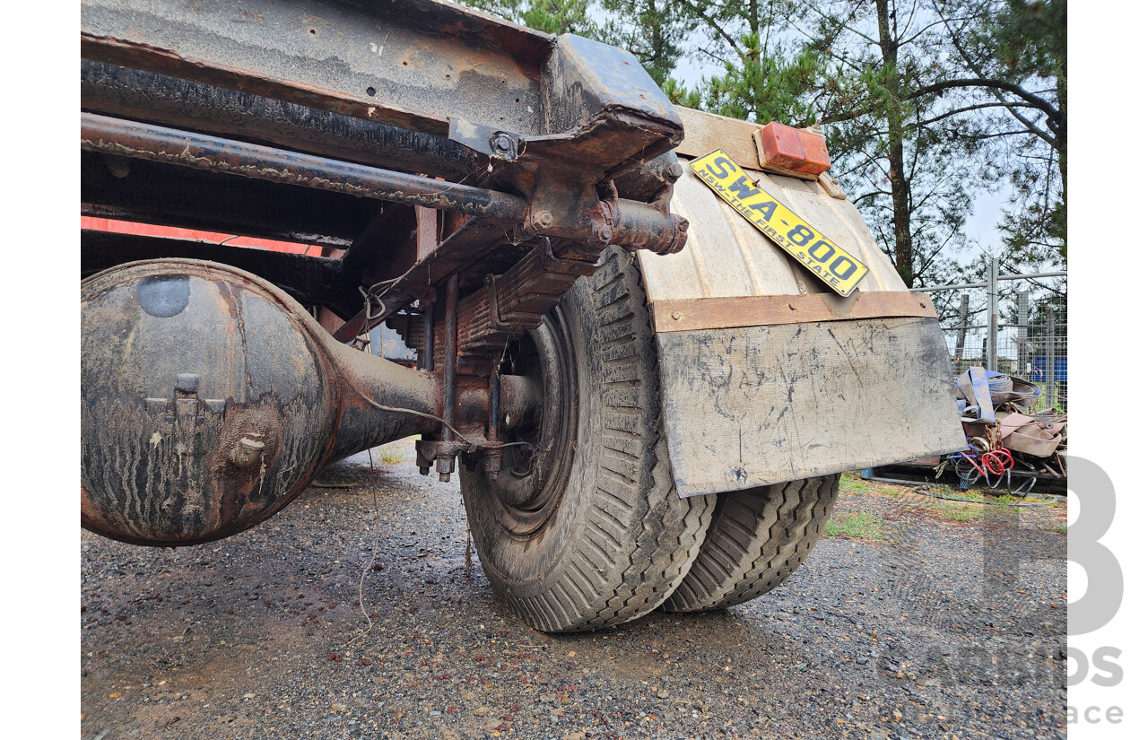 01/1968 International C1800 Series Prime Mover 4x2 2d Cab Chassis Red Inline Six