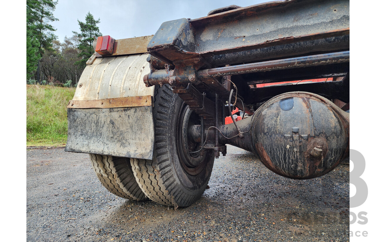 01/1968 International C1800 Series Prime Mover 4x2 2d Cab Chassis Red Inline Six