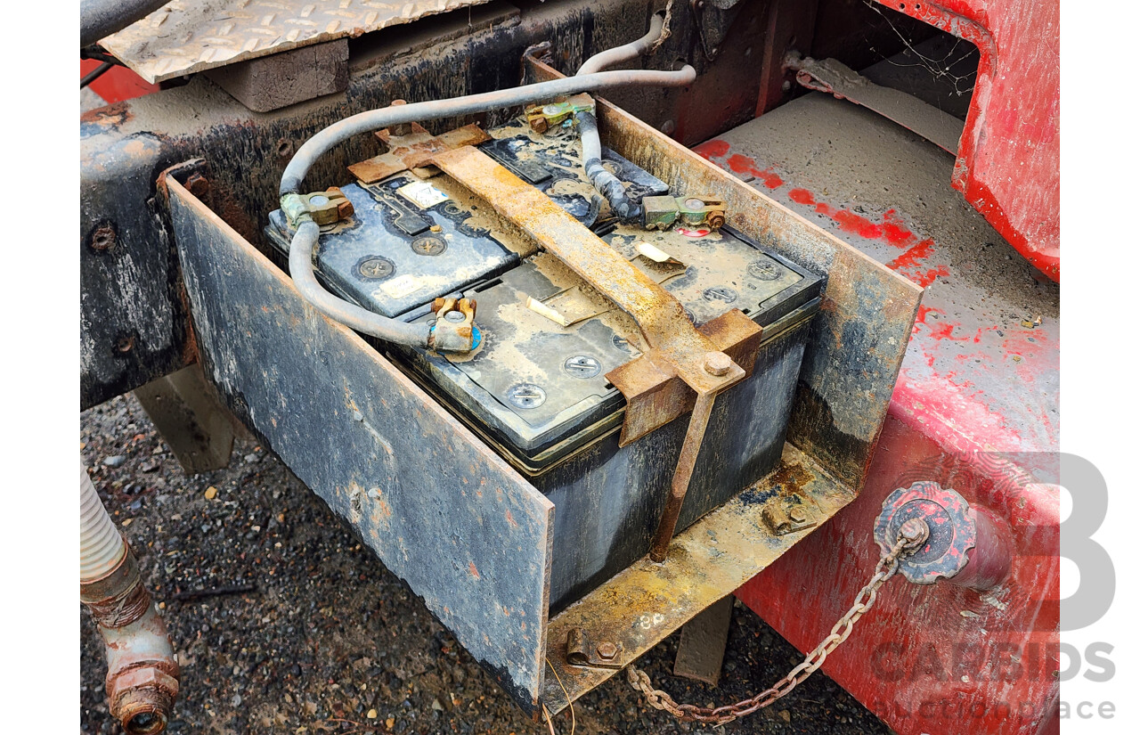 01/1968 International C1800 Series Prime Mover 4x2 2d Cab Chassis Red Inline Six