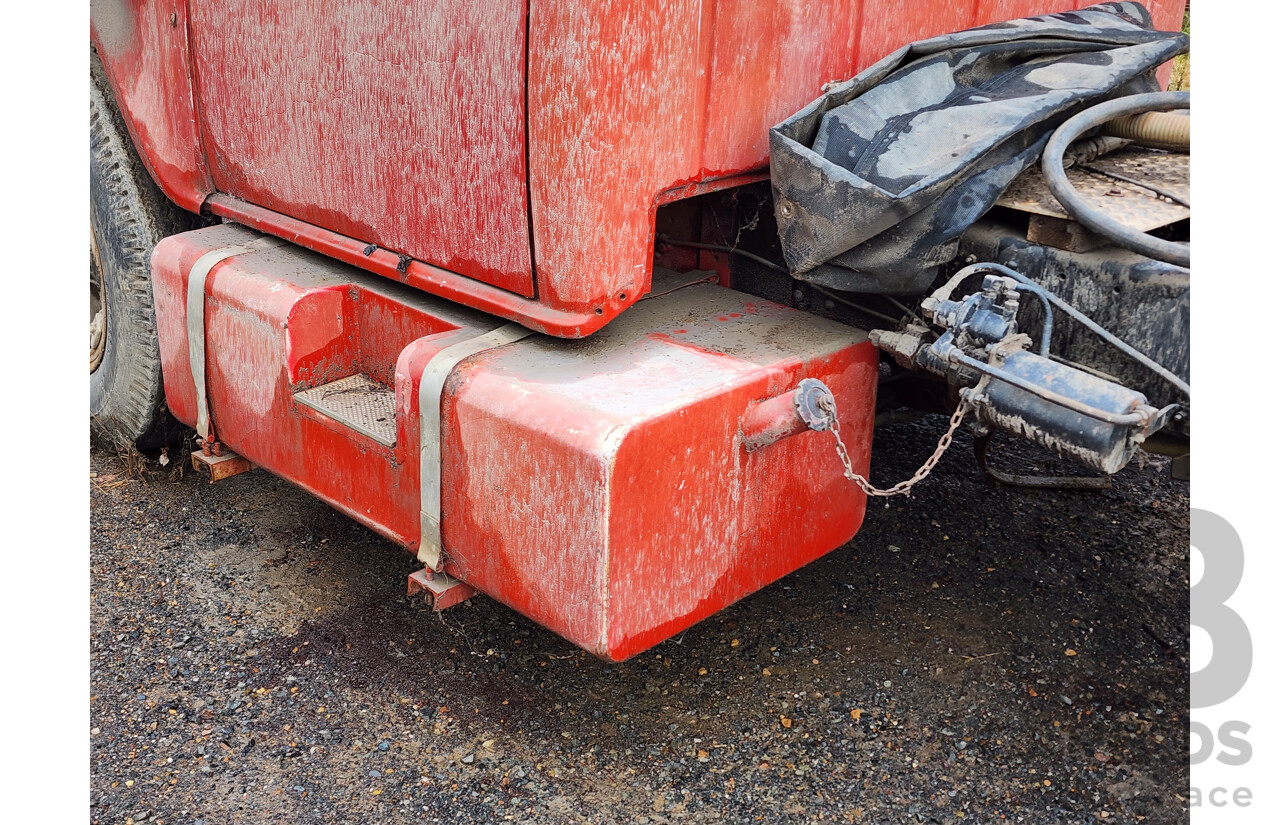 01/1968 International C1800 Series Prime Mover 4x2 2d Cab Chassis Red Inline Six