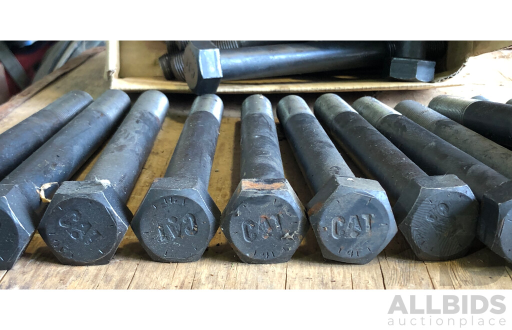 28x 167-8083 7/8-14 Cat Thread Hex Head Bolts