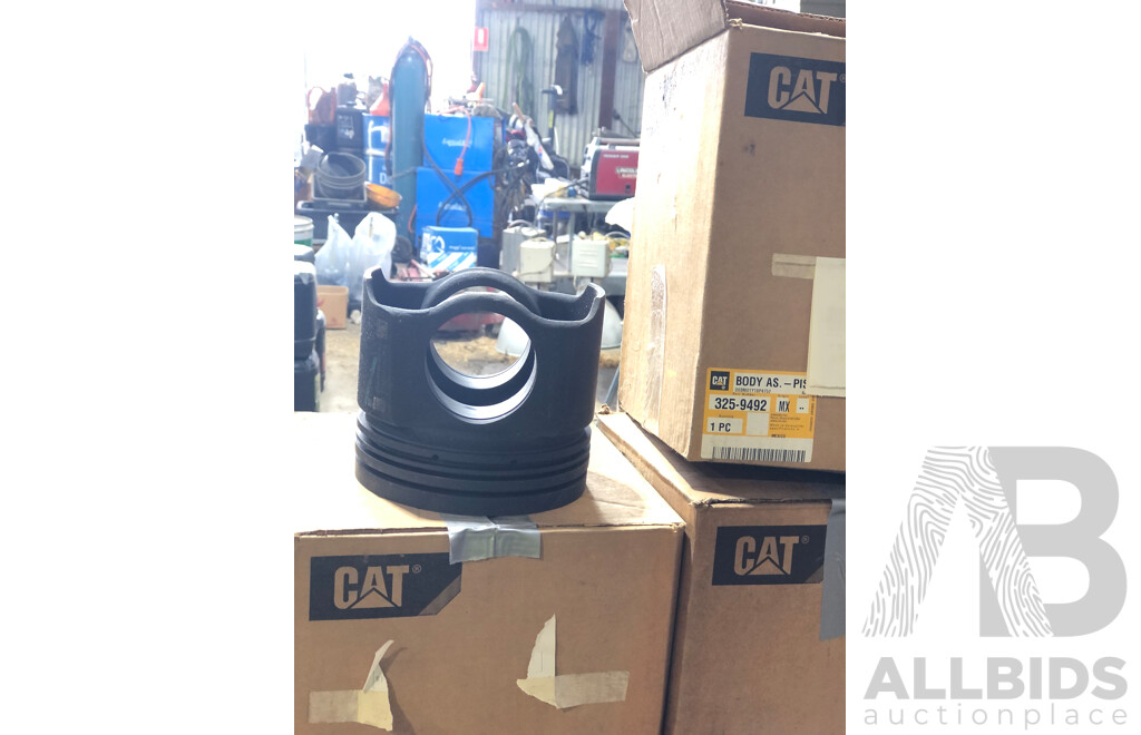 Six Cat 325-9492 Body AS PIS New in Box