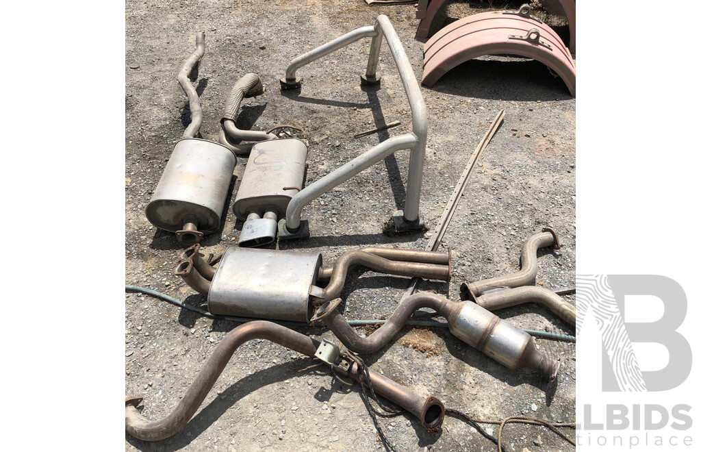 Exhaust and car parts for a ford XR8