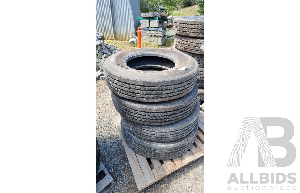 Set of Four TOYO M122 Tyres - Brand New