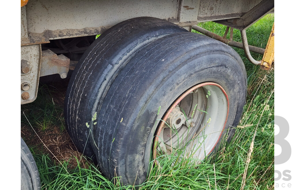 09/1994 Southern Cross Trailers Standard Extendable Triaxle 35t Table Top Semi Trailer