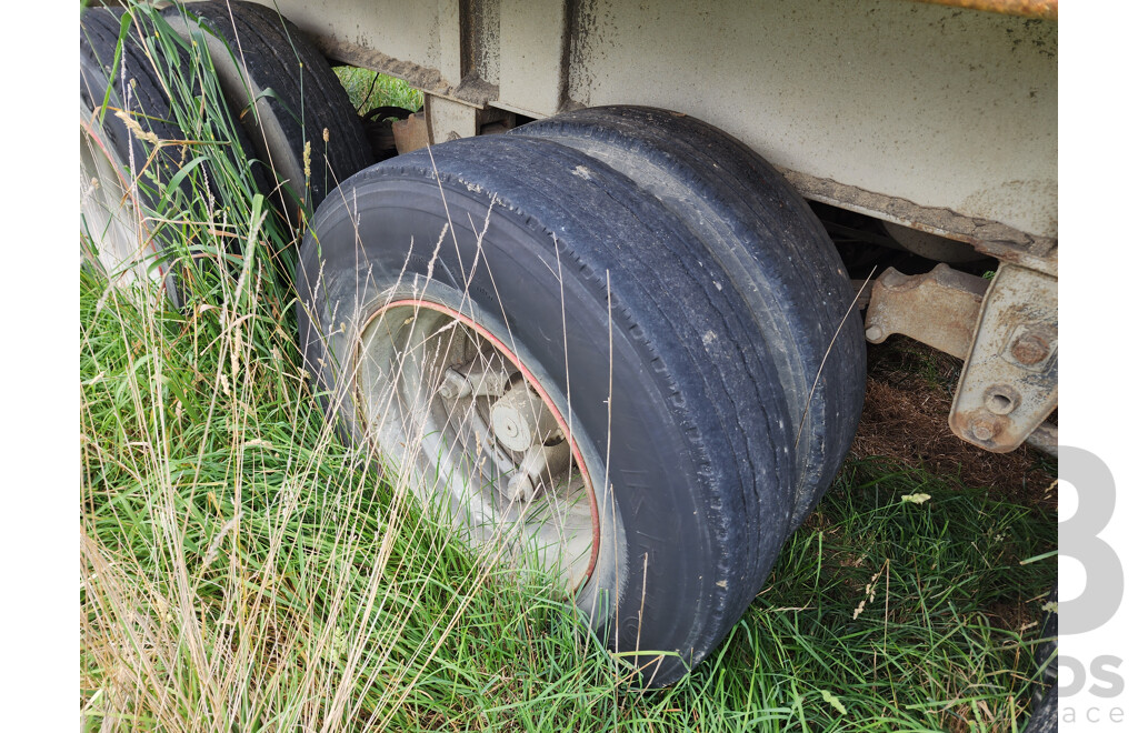 09/1994 Southern Cross Trailers Standard Extendable Triaxle 35t Table Top Semi Trailer