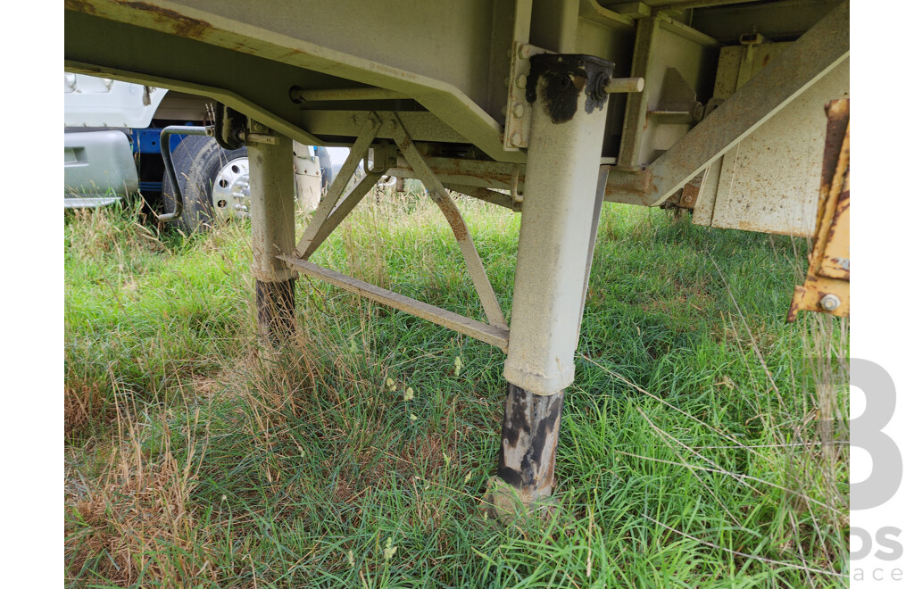 09/1994 Southern Cross Trailers Standard Extendable Triaxle 35t Table Top Semi Trailer