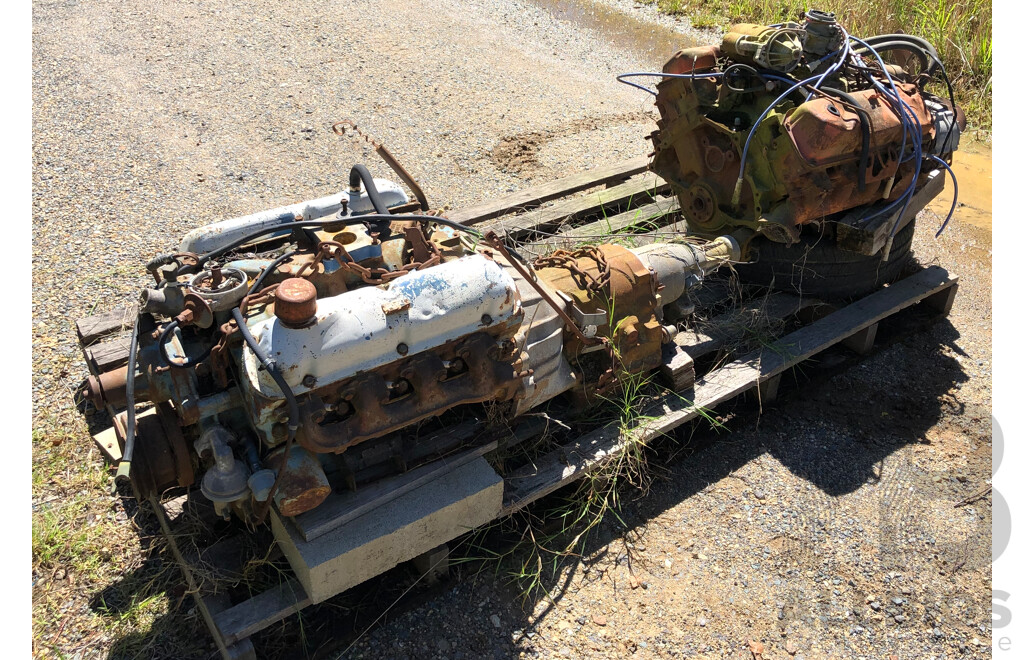 Ford Small Block 302 Motor and Transmission