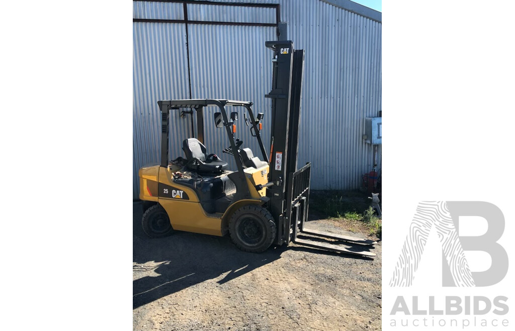 2019 CAT 2.7 Ton Diesel Forklift - DP25NT