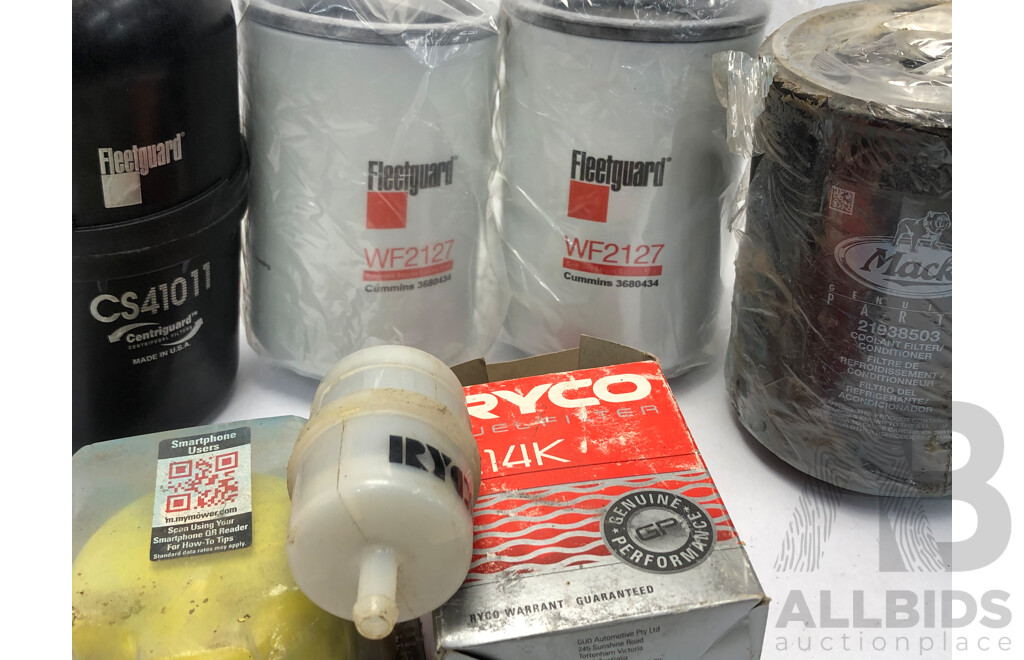 2x Fleetguard WF2127 Extended Service Coolant Filter for Cummins, 1x Fleetguard CS41011 Centrifuge Assembly, 1x Mack 21938503 Coolant Filter/Conditioner 1x RYCO 214K Fuel Filter and 1x Briggs and Stratton 696854 Oil Filter