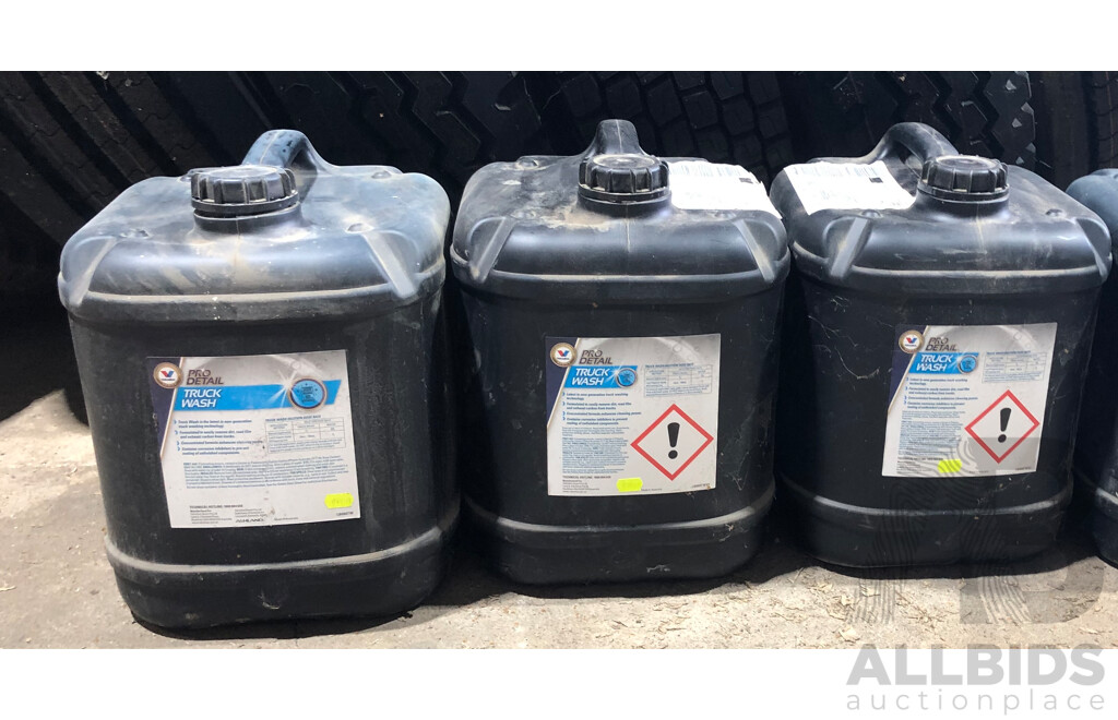 Three 20L Valvoline Pro Detail Truck Wash