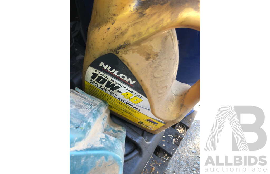 Pallet of Truck Care Gear/Oil Including But Not Limited to EP5 SAE 85W-140 Half Full 205L Drum