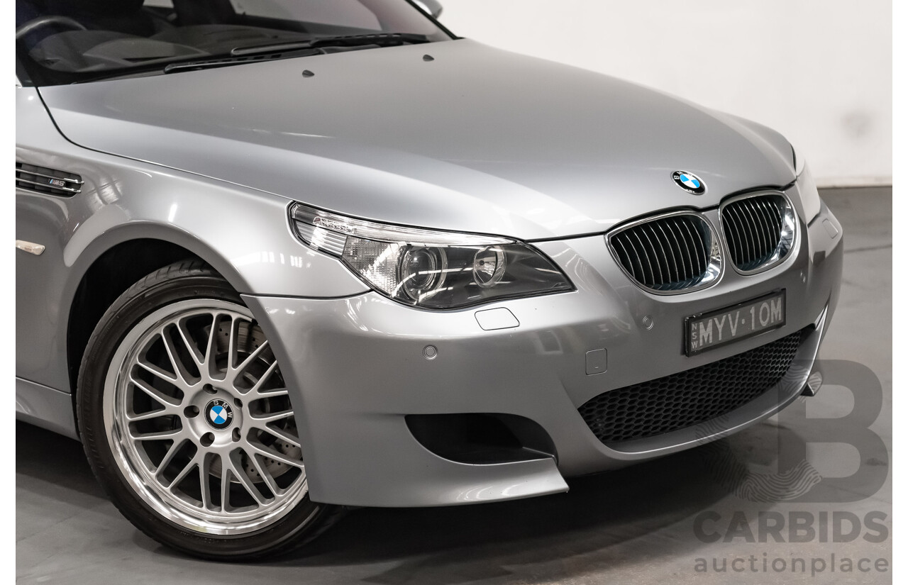 07/06 BMW M5 RWD E60 4D Sedan Silbergrau Metallic V10 5.0L