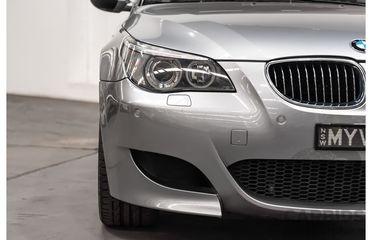 07/06 BMW M5 RWD E60 4D Sedan Silbergrau Metallic V10 5.0L