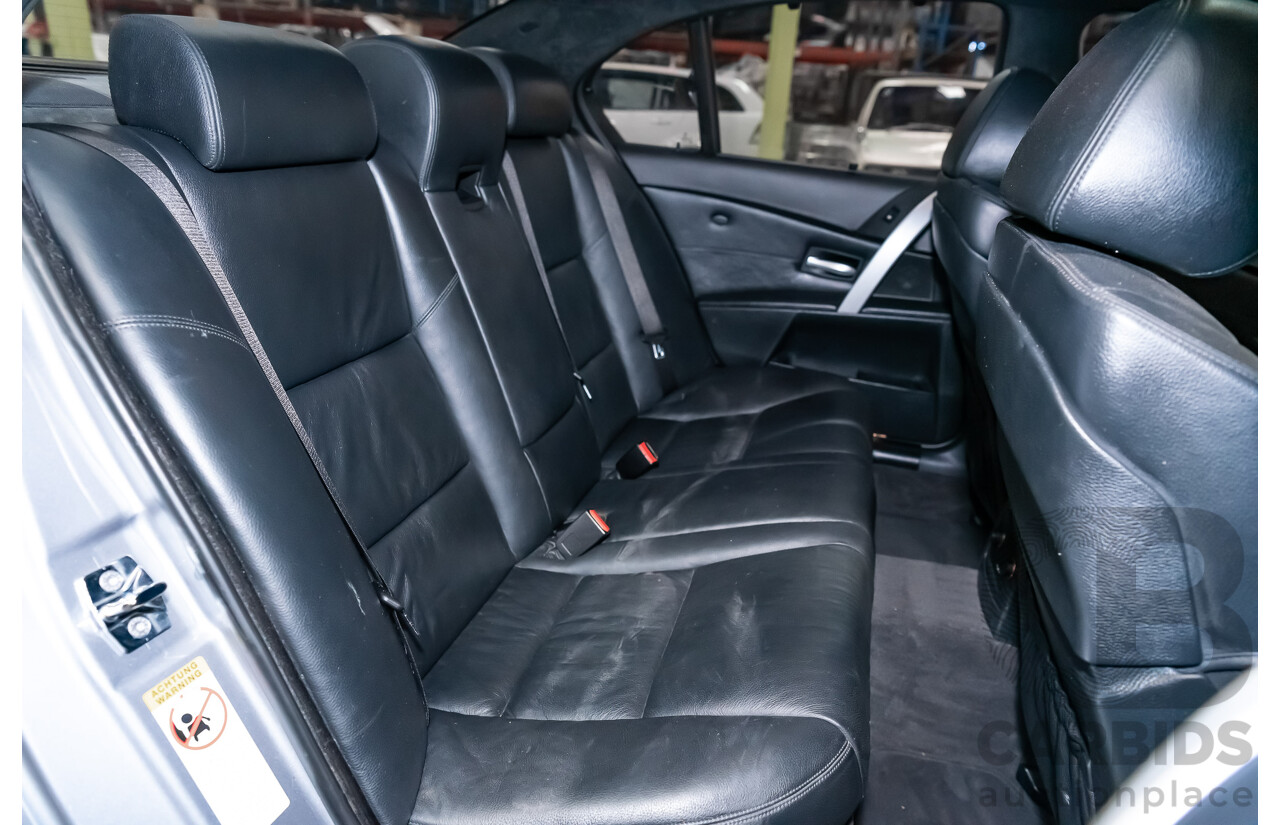 07/06 BMW M5 RWD E60 4D Sedan Silbergrau Metallic V10 5.0L