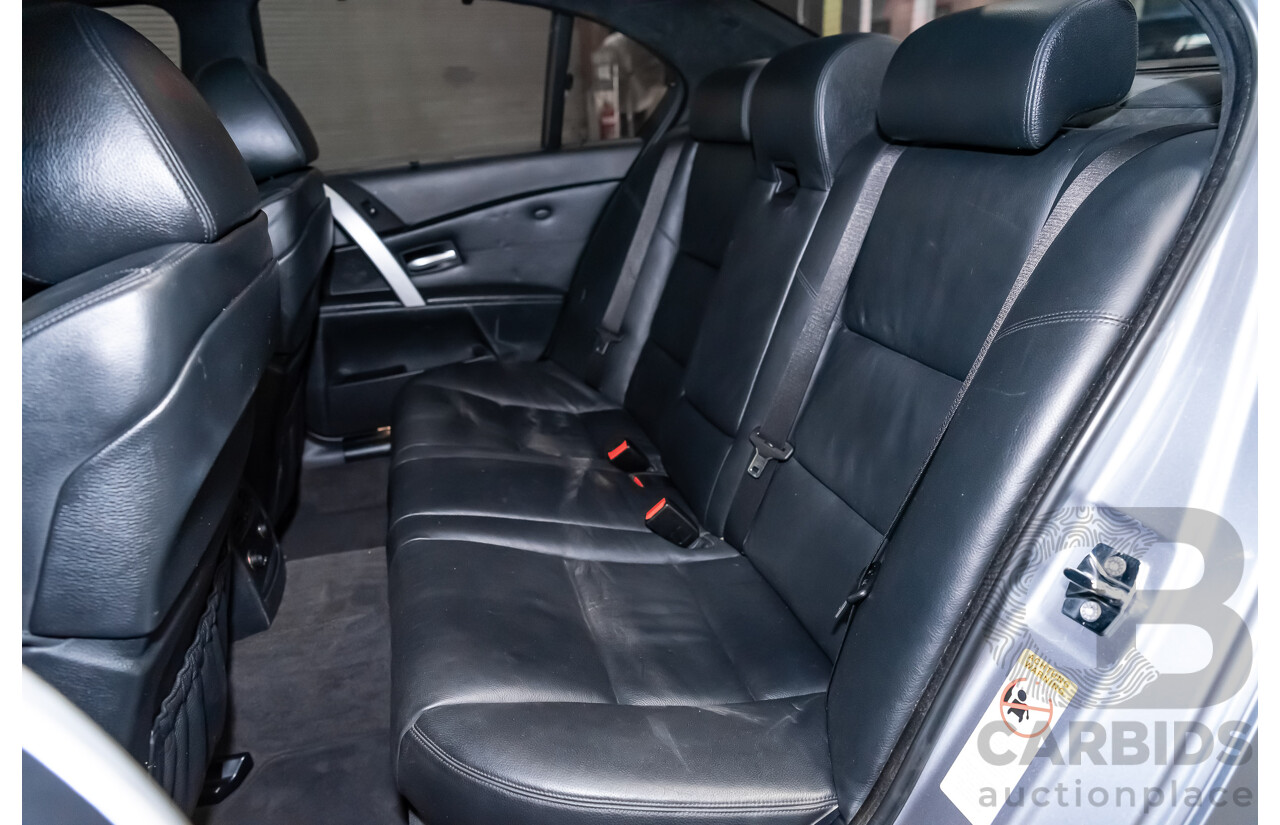 07/06 BMW M5 RWD E60 4D Sedan Silbergrau Metallic V10 5.0L