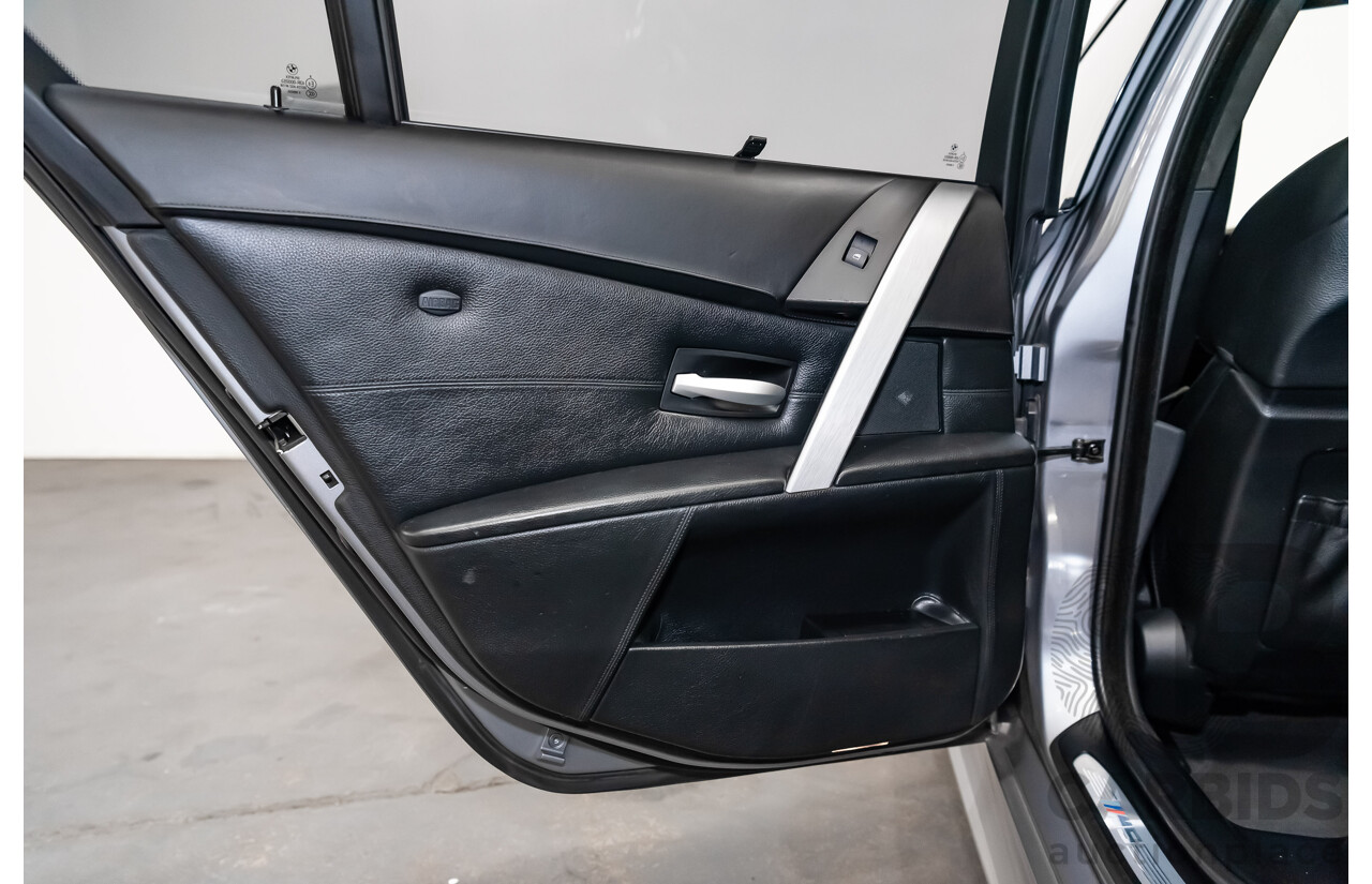 07/06 BMW M5 RWD E60 4D Sedan Silbergrau Metallic V10 5.0L