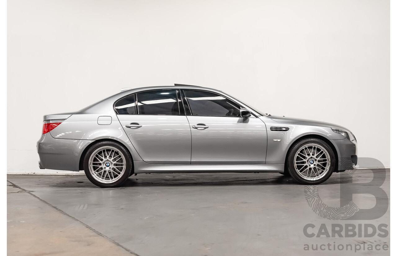 07/06 BMW M5 RWD E60 4D Sedan Silbergrau Metallic V10 5.0L