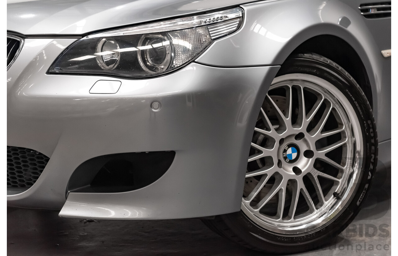 07/06 BMW M5 RWD E60 4D Sedan Silbergrau Metallic V10 5.0L