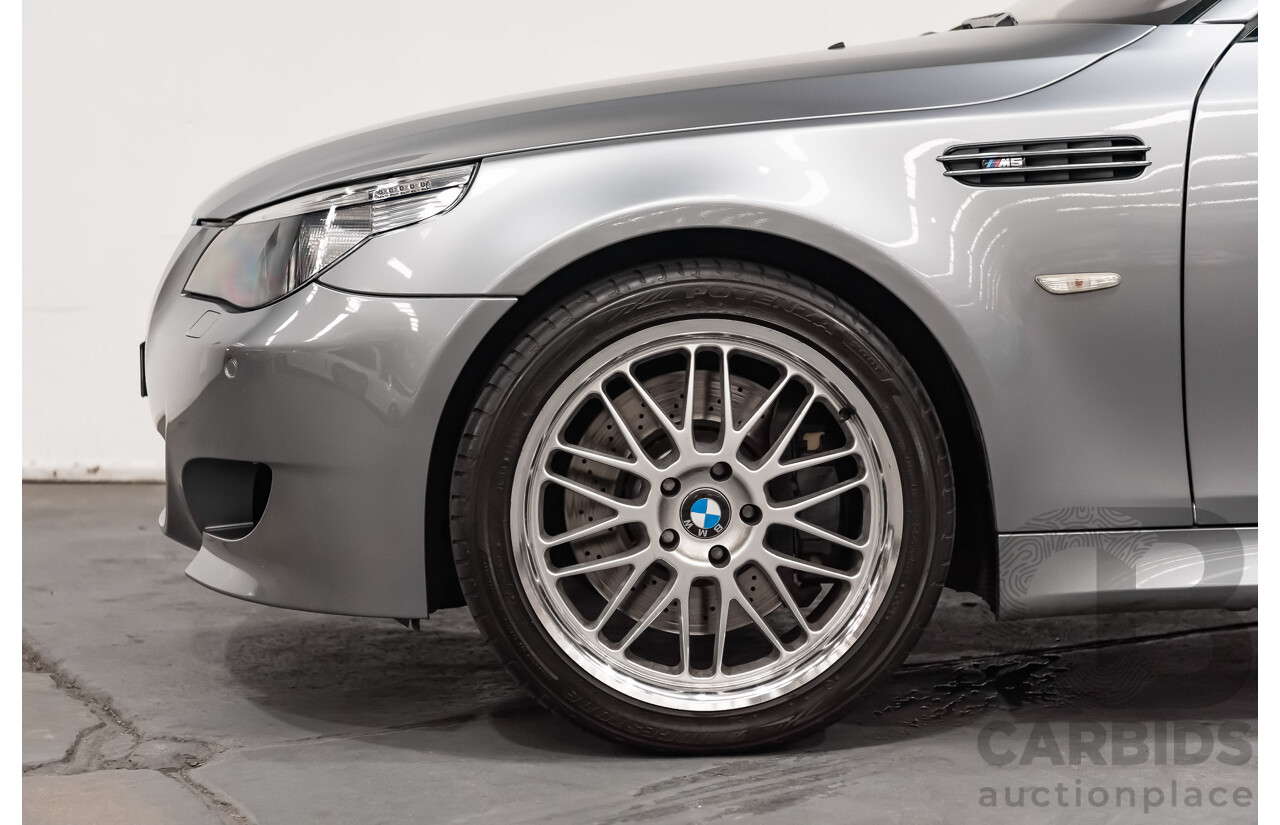 07/06 BMW M5 RWD E60 4D Sedan Silbergrau Metallic V10 5.0L