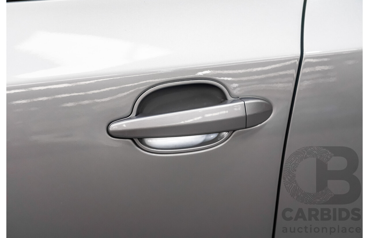 07/06 BMW M5 RWD E60 4D Sedan Silbergrau Metallic V10 5.0L