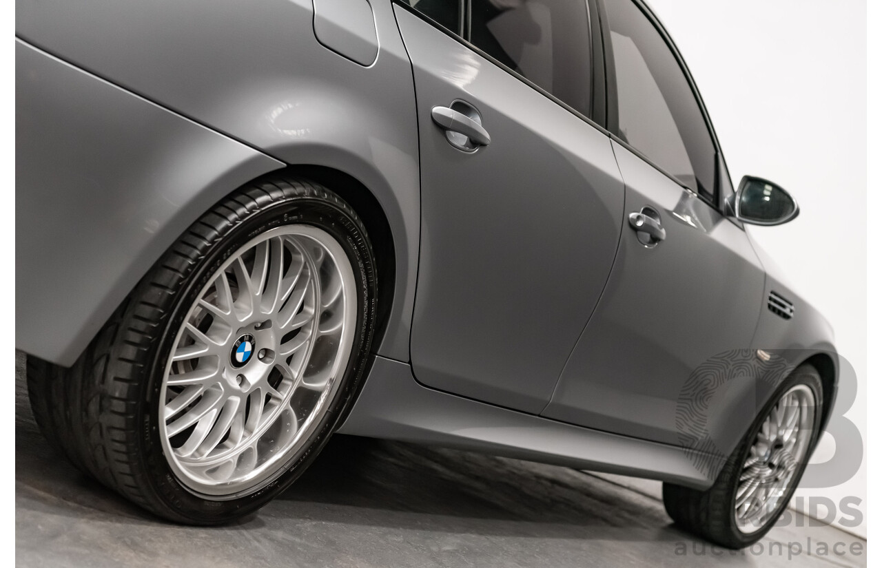 07/06 BMW M5 RWD E60 4D Sedan Silbergrau Metallic V10 5.0L