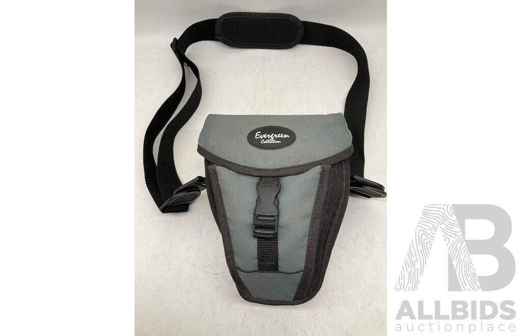 CANON EOS 500 Camera W/ Zoom Lens EF 53.7mm 1-4-5.6, Bookelt & Evergreen Case