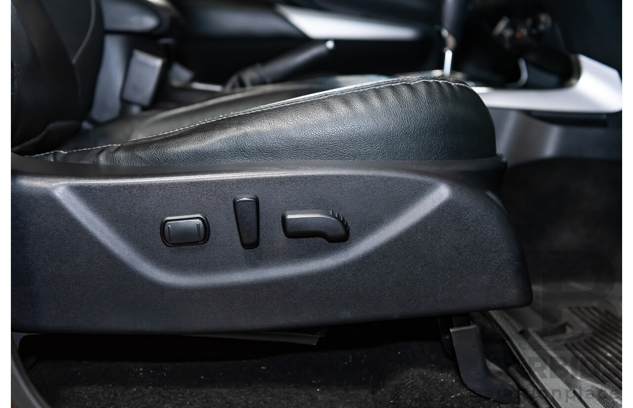 09/15 Nissan Navara ST-X (4x4) 4WD NP300 D23 Dual Cab Utility Hornet Gold Metallic 2.3L