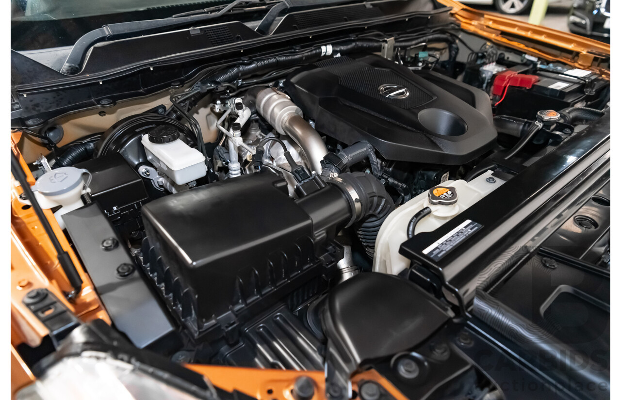 09/15 Nissan Navara ST-X (4x4) 4WD NP300 D23 Dual Cab Utility Hornet Gold Metallic 2.3L