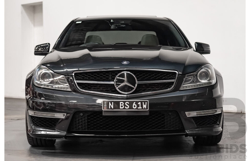 11/11 Mercedes-Benz C63 AMG RWD - Lot 1519392 | CARBIDS