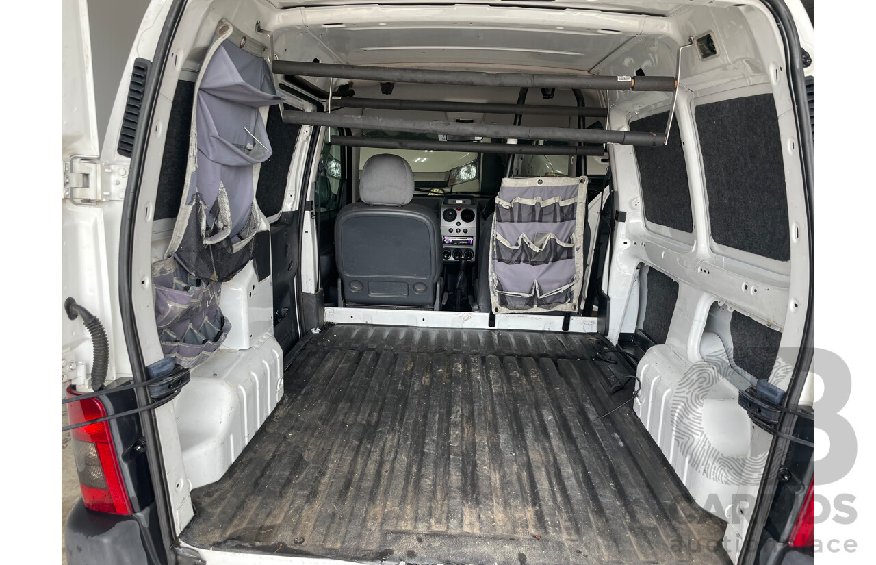 03/06 Citroen Berlingo Ii FWD M59 2D Panelvan White 1.4L