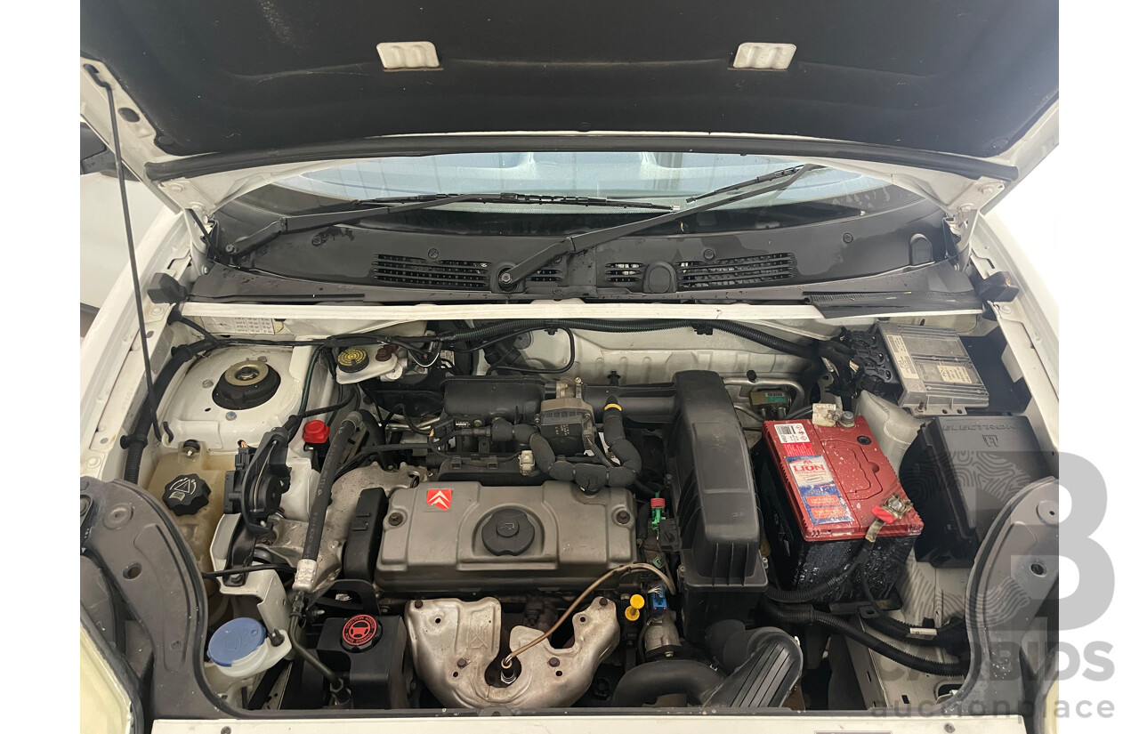 03/06 Citroen Berlingo Ii FWD M59 2D Panelvan White 1.4L