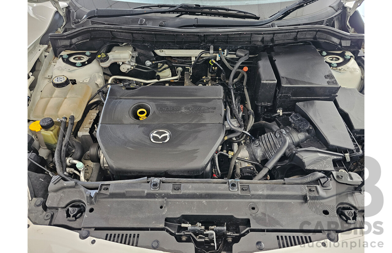 04/10 Mazda Mazda3 NEO FWD BL 4D Sedan White 2.0L