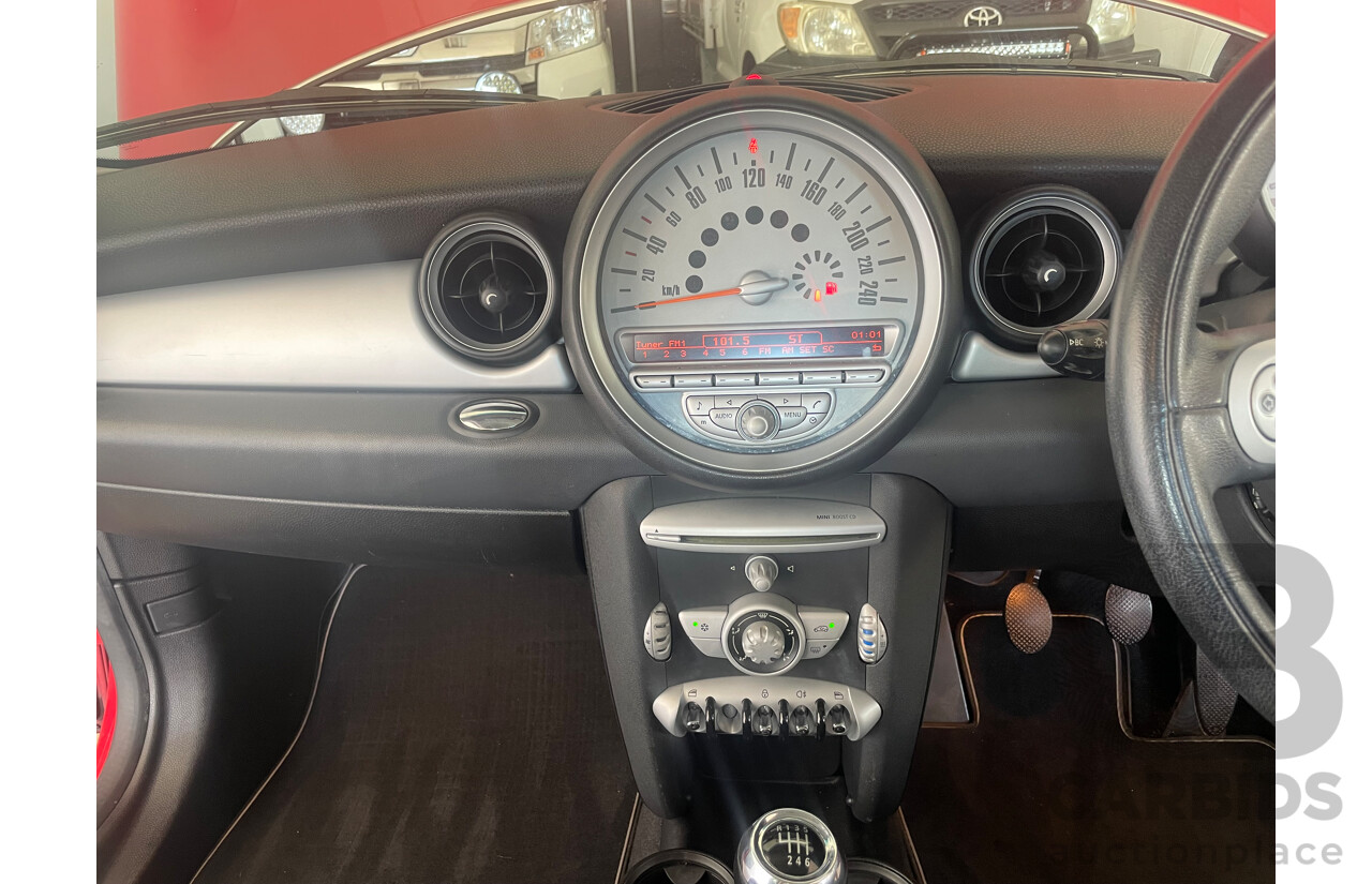 05/07 MINI HATCH R56 COOPER 1.6L 16v MPFI 4cyl  Hatchback FWD