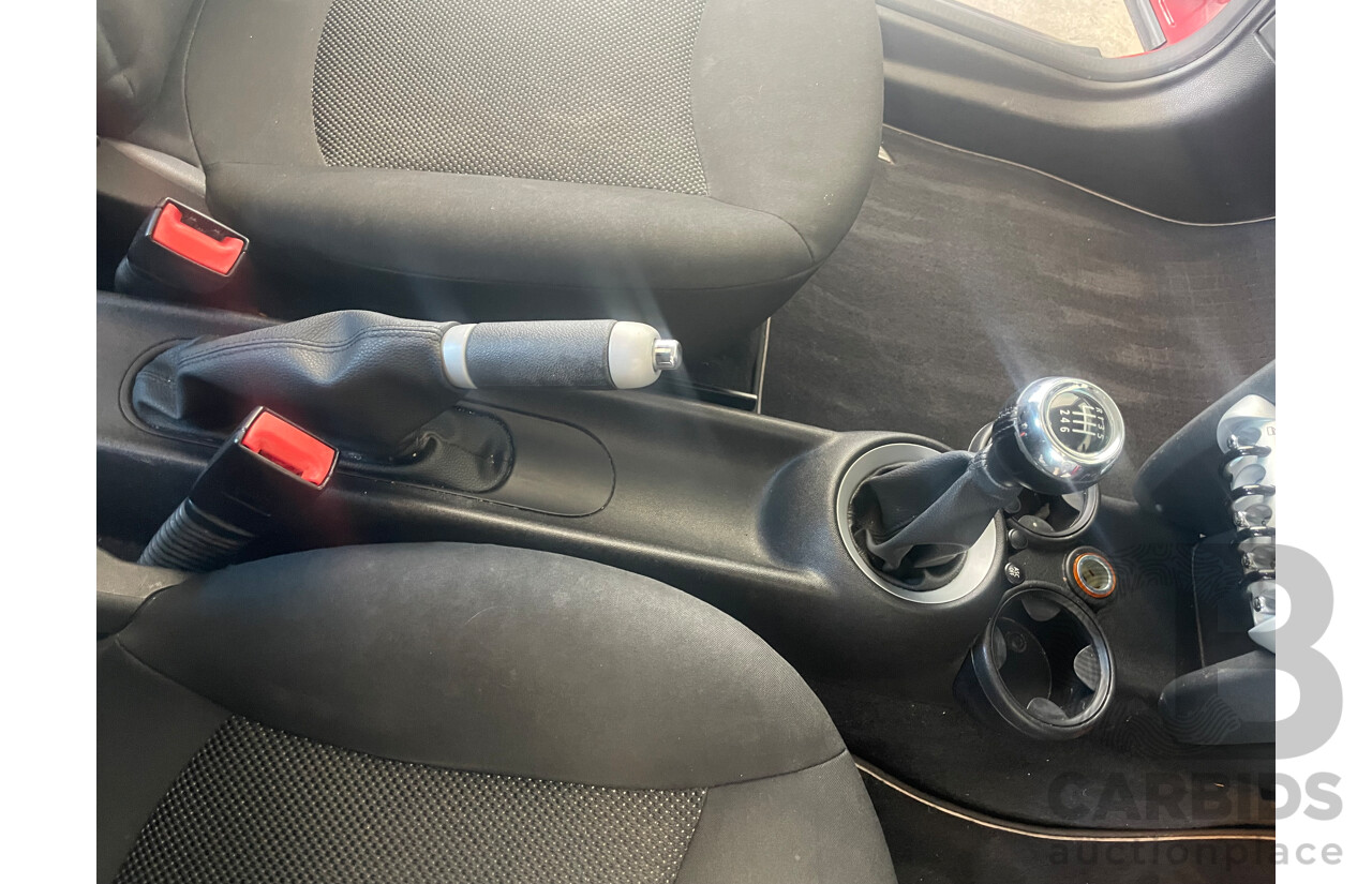 05/07 MINI HATCH R56 COOPER 1.6L 16v MPFI 4cyl  Hatchback FWD