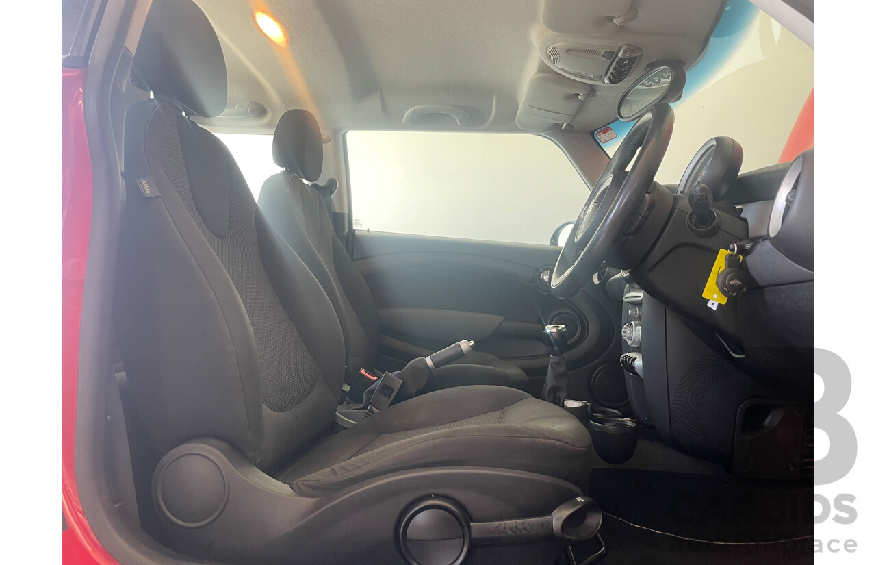 05/07 MINI HATCH R56 COOPER 1.6L 16v MPFI 4cyl  Hatchback FWD