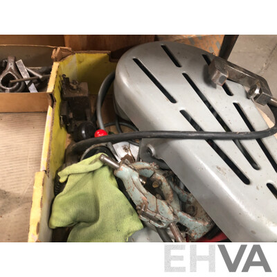 Myford M7 Metal Working Lathe with Chcuks and Other Accessories