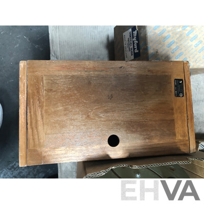 Myford M7 Metal Working Lathe with Chcuks and Other Accessories