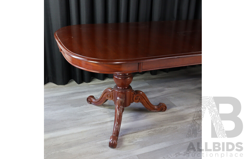 Reproduction Mahogany Six Piece Dining Suite