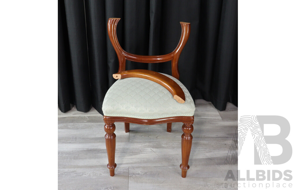 Reproduction Mahogany Six Piece Dining Suite