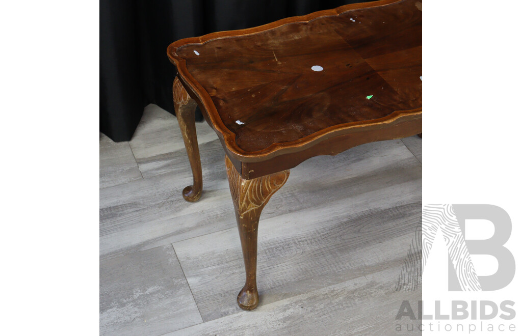 Queen Anne Style Coffee Table