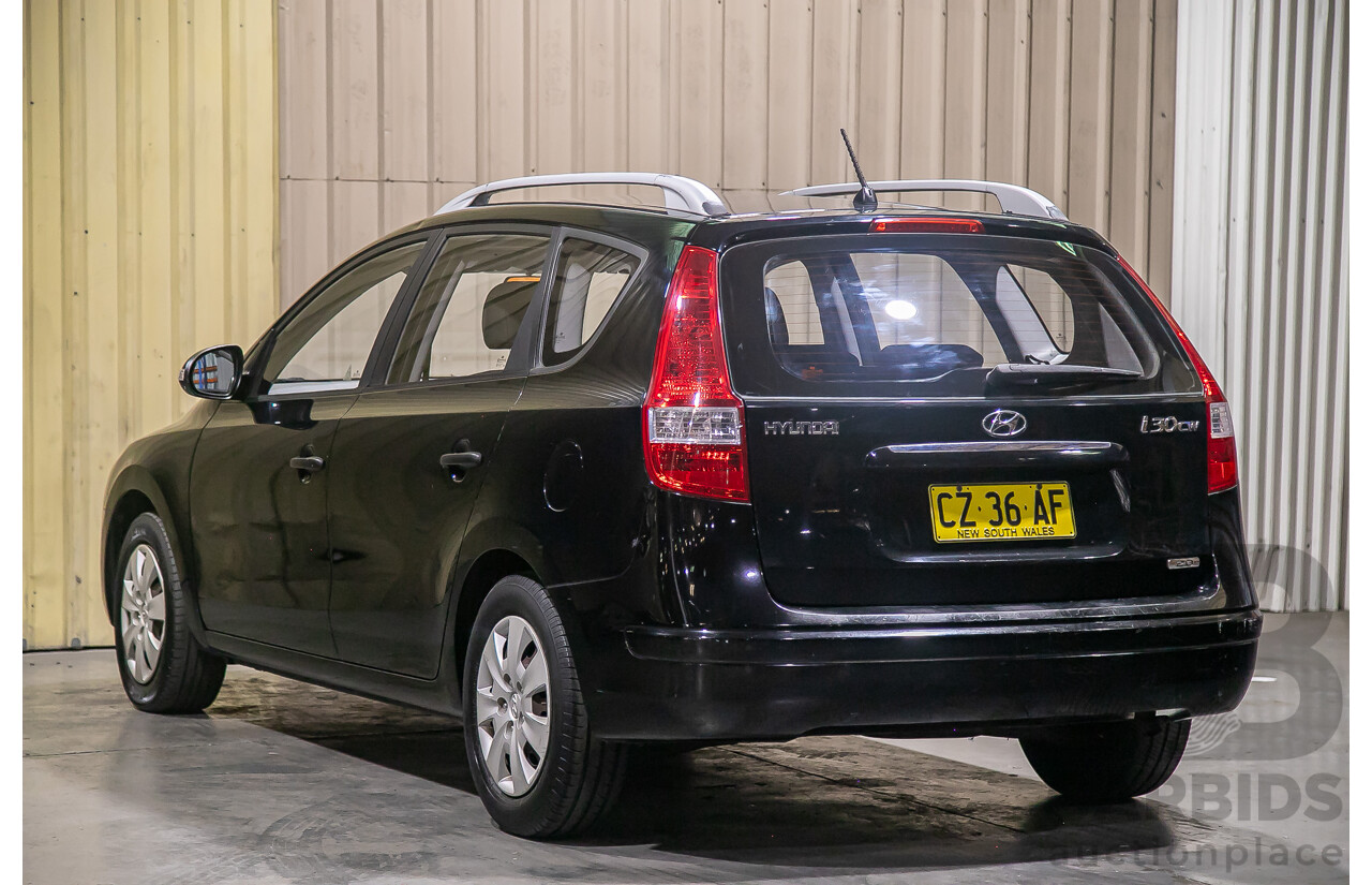06/12 Hyundai I30 cw SX 2.0 FWD FD MY12 4D Wagon Black 2.0L