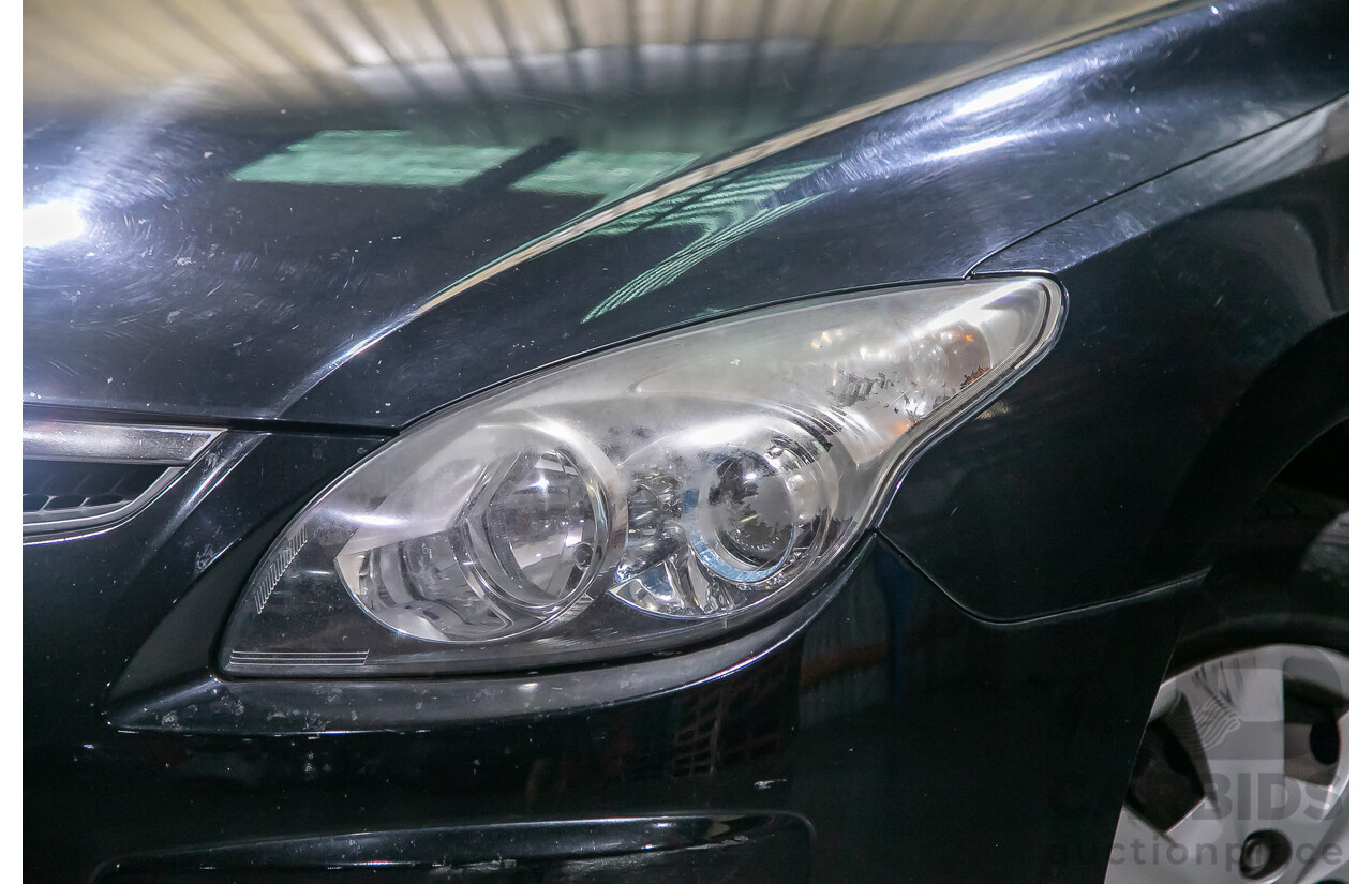 06/12 Hyundai I30 cw SX 2.0 FWD FD MY12 4D Wagon Black 2.0L