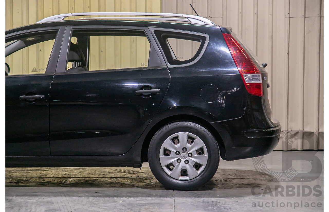 06/12 Hyundai I30 cw SX 2.0 FWD FD MY12 4D Wagon Black 2.0L