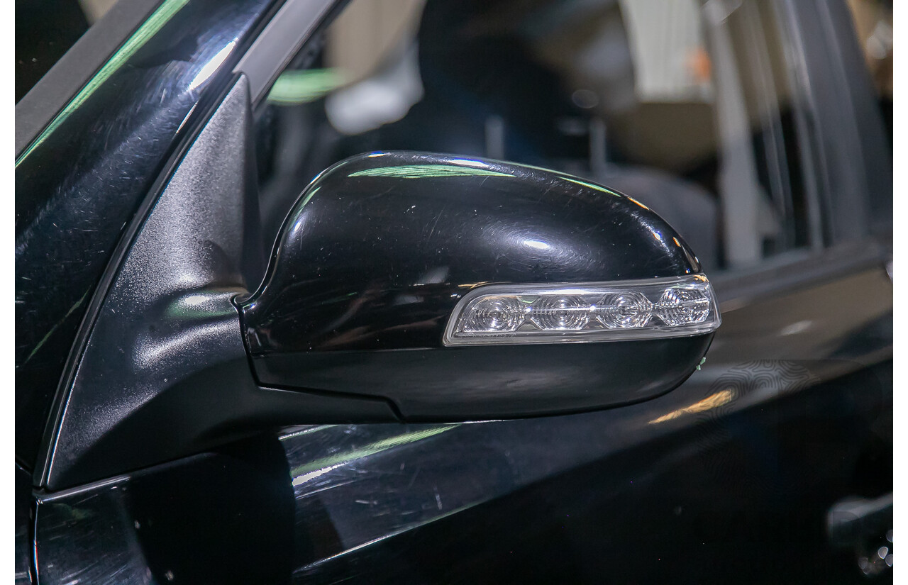 06/12 Hyundai I30 cw SX 2.0 FWD FD MY12 4D Wagon Black 2.0L